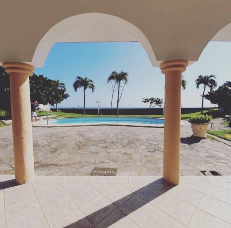 Villa  Cabrera