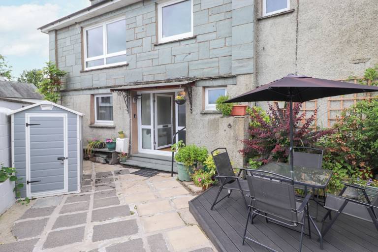 House Nether Staveley