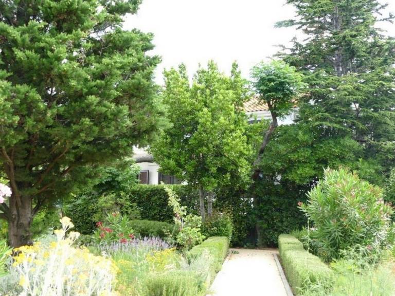 Three bedroom apartment with terrace Barbat, Rab (A-22423-a) in Rab