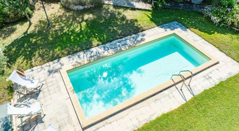 Holiday apartment with pool in Orbetello