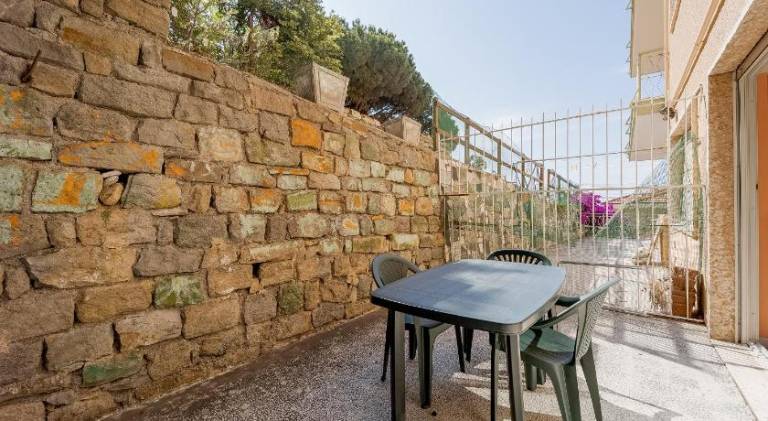 Rental apartment with terrace — photo 5
