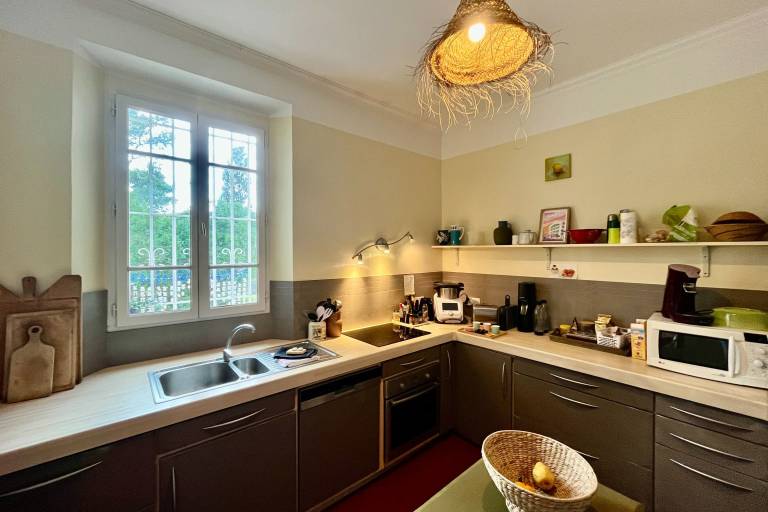 Child-friendly charming vacation home with garden, grill & private pool | Pet-friendly — photo 4