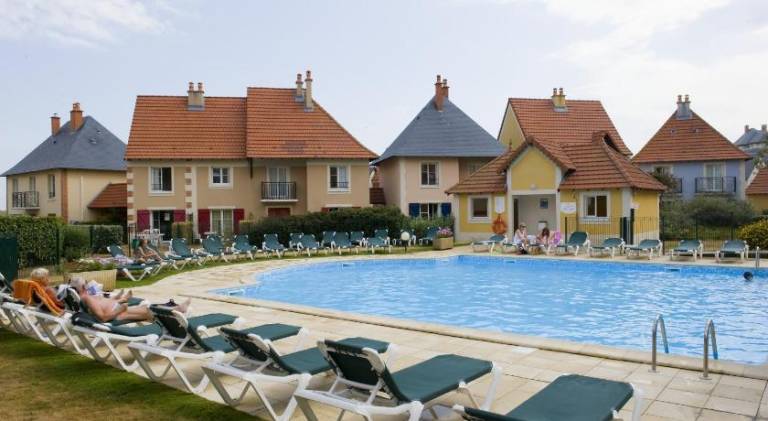 Rental apartment with pool — photo 3