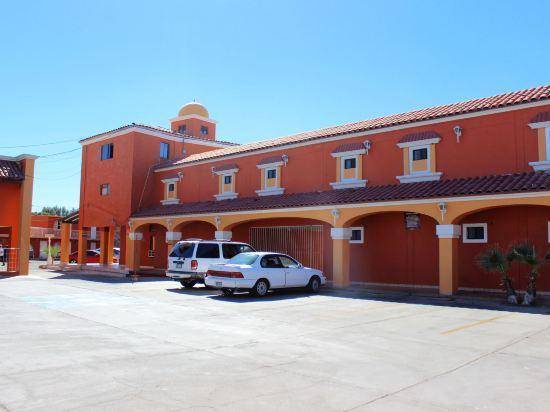 HotelCo Inn — photo 3