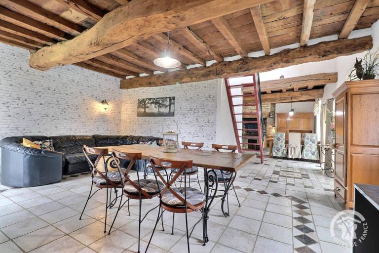Gite with barbeque, jacuzzi & yard | Pets are welcome — photo 2