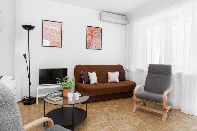 Studio for 4 persons in Warsaw