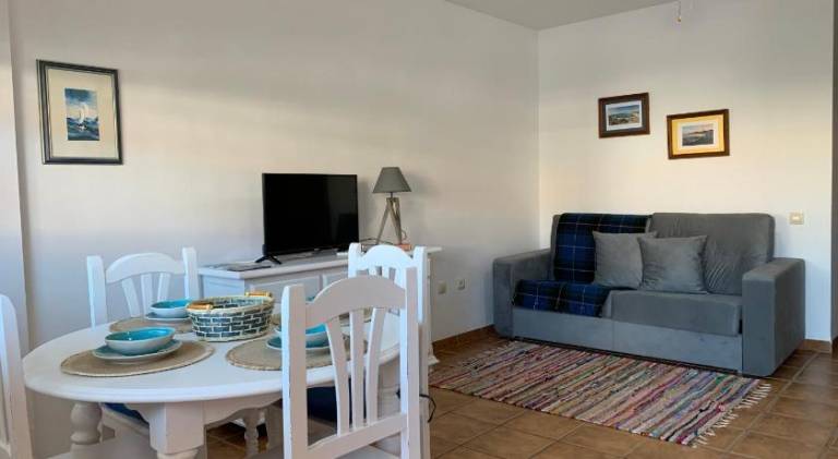 Rental apartment with 2 rooms for 5 persons — photo 3