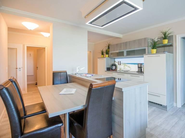 Ferienwohnung mit Meerblick, 2 Schlafzimmern und Balkon — photo 4