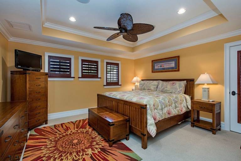 Old Naples Beach House — photo 5