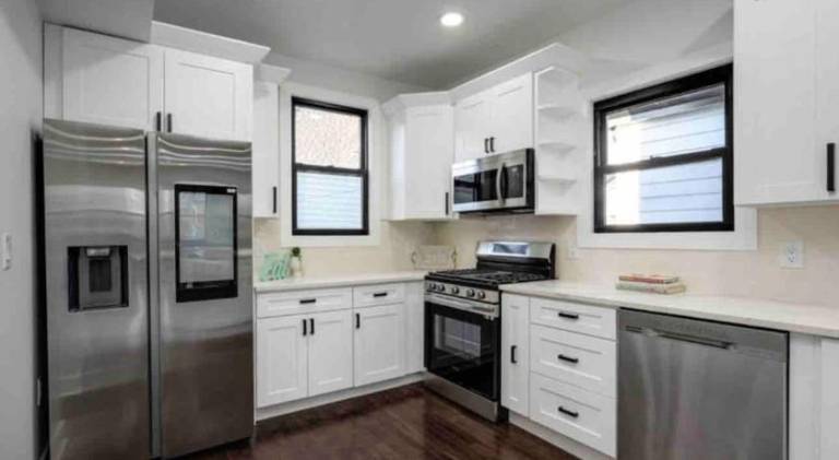 Apartment with 3 rooms for 10 persons in Jersey City, NJ