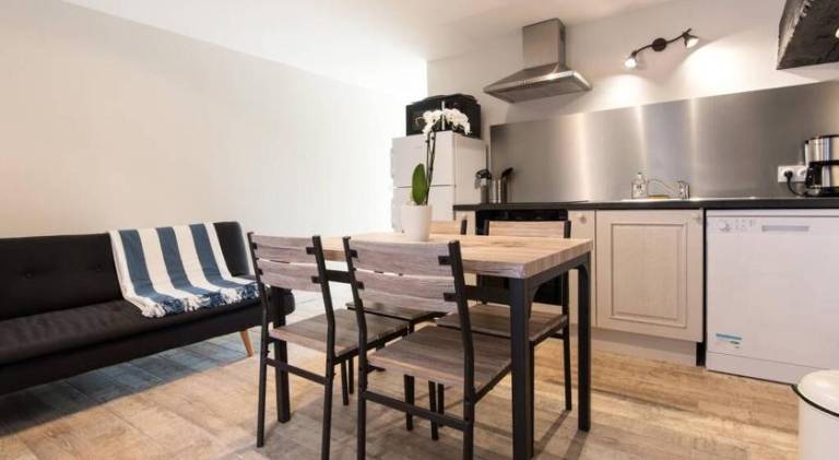 Holiday apartment with 2 rooms for 4 persons — photo 4