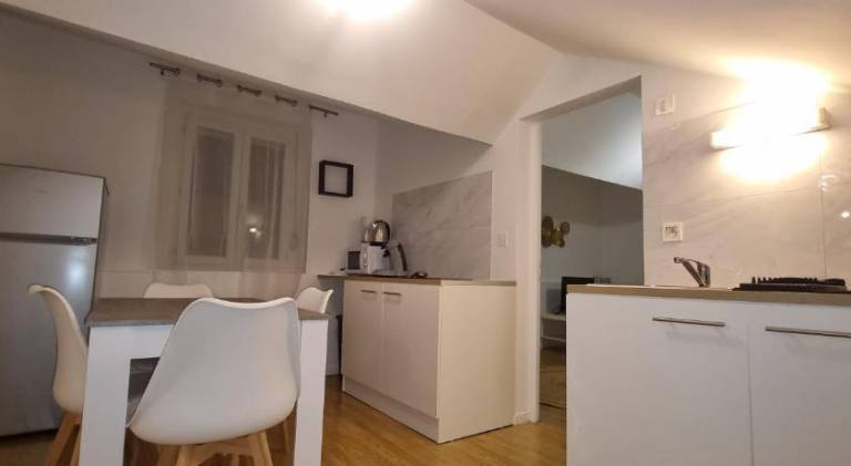 Apartment with 1 room for 4 persons — photo 3