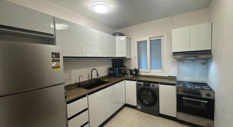 Big holiday apartment with yard & jacuzzi | Pets are welcome — photo 3