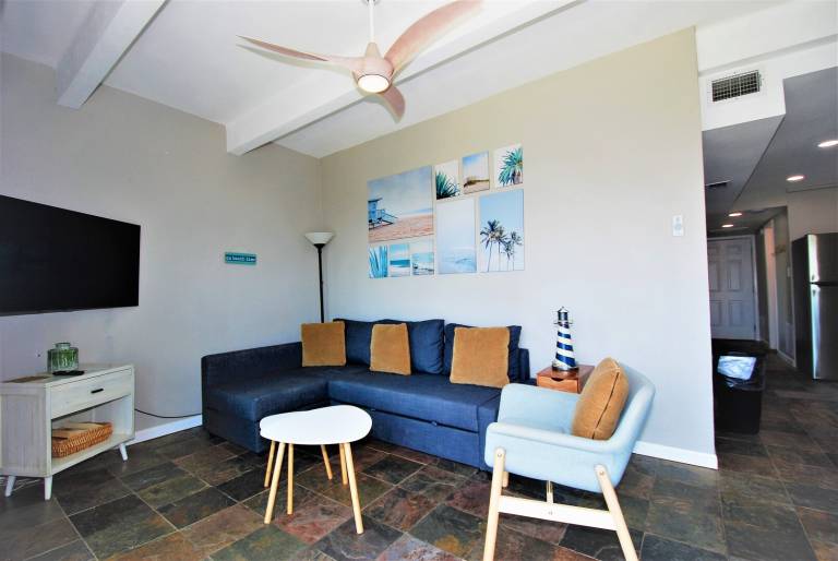 Children-friendly charming condo with private pool | Close to the beach | Pets allowed — photo 3