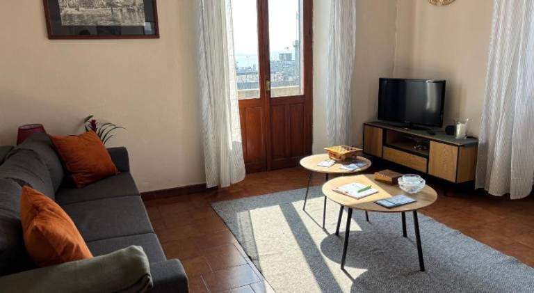 Apartment with 2 rooms for 8 persons — photo 2