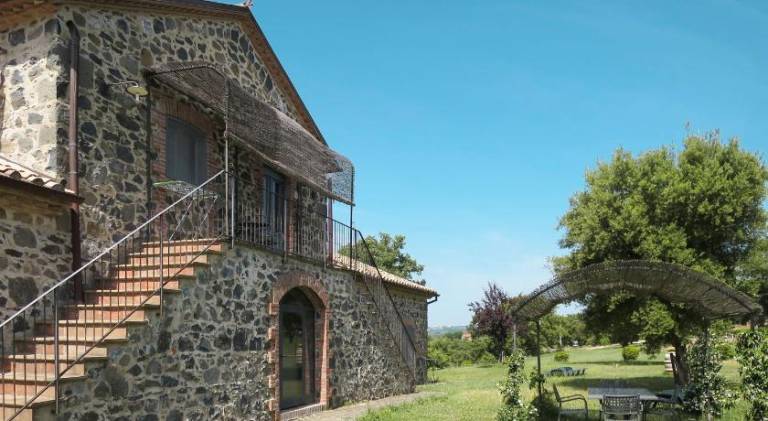 Holiday apartment with pool | Dogs allowed in Bolsena