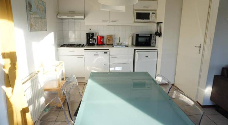 Fully equipped lovely house with yard & terrace | Pets are welcome — photo 5
