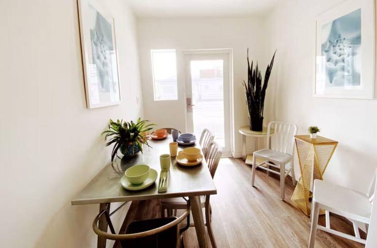 Rental apartment | Near South Beach | Pet-friendly — photo 2