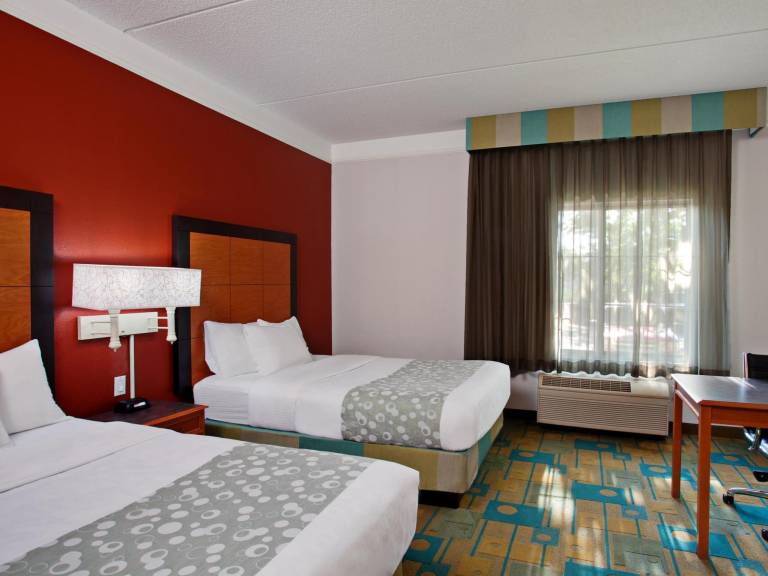 La Quinta Inn & Suites by Wyndham Greensboro NC in Greensboro, NC