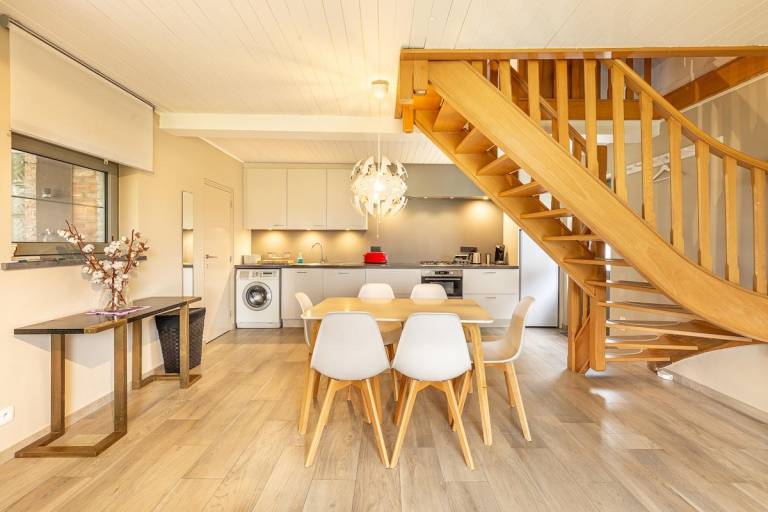 Family-friendly vacation home with grill | Perfect for remote work | Pets are welcome — photo 3