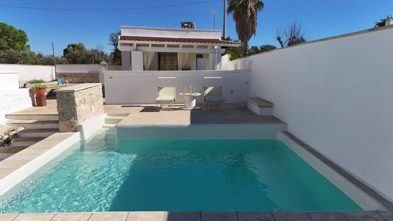 Villa with hot tub, private pool & BBQ | Nature view — photo 2