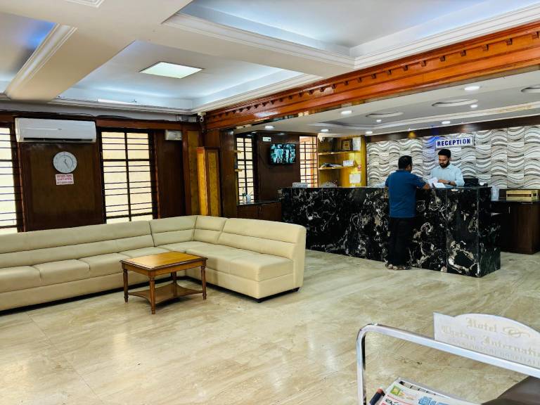 Chetan International Hotel