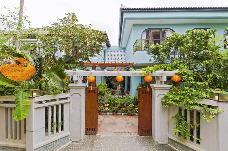 Bed & Breakfast Cẩm Châu