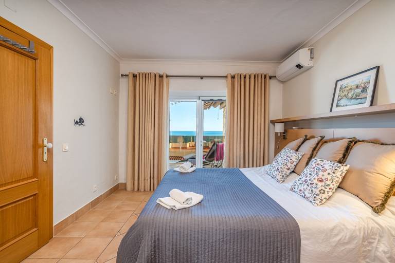 Family-friendly villa with yard, private pool & patio | Beach nearby | Pets allowed — photo 3