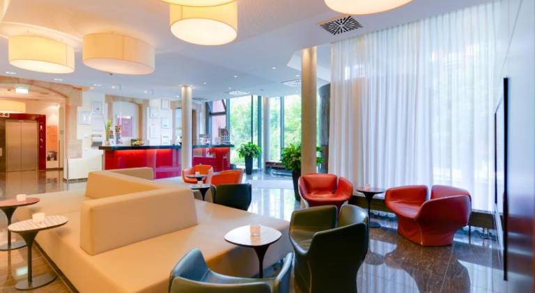 Novina Hotel Tillypark — photo 3