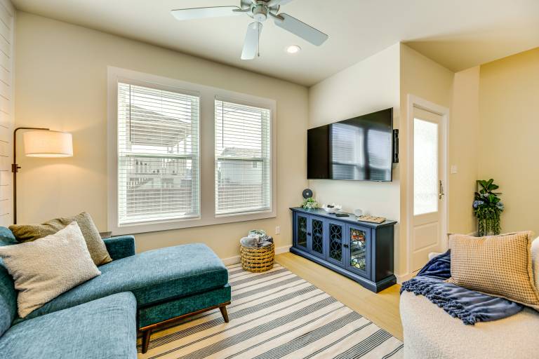 1 Mi to Beach: Home w/ Pool Access in Port Aransas — photo 4