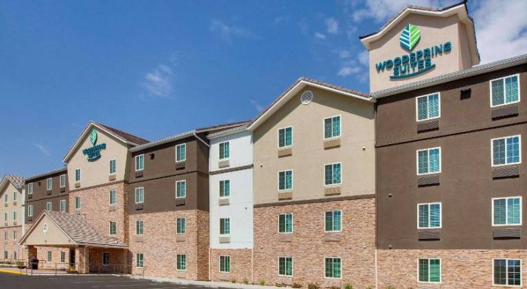 WoodSpring Suites Bakersfield East — photo 5