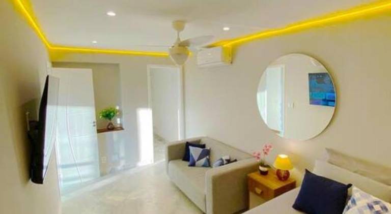 Exclusive Beachfront Penthouse: Private Pool, Amazing View — photo 2