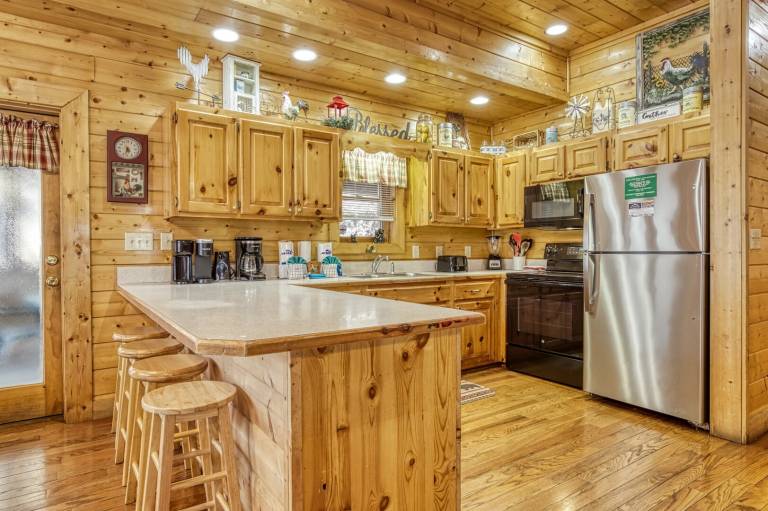 Children-friendly pleasant cabin with private pool | Pets are welcome — photo 3