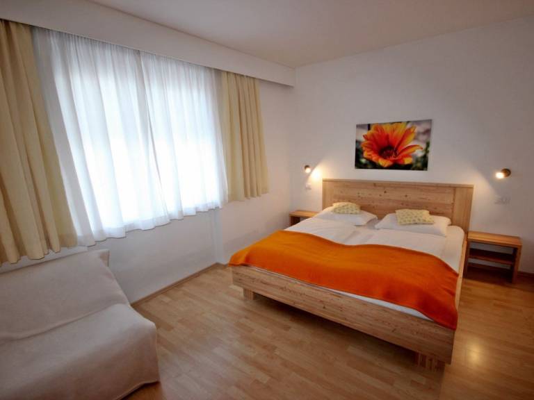 Ferienwohnung in Tarres für max. 3 Gäste