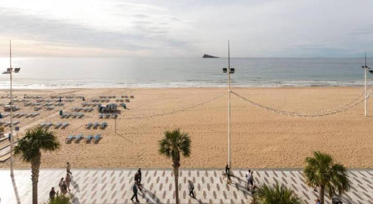 Seafront Luxury Levante Beach / Primera linea playa levante — photo 4