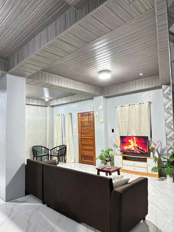 Home Near Town Proper Situated in a Quiet Private Subdivision — photo 3
