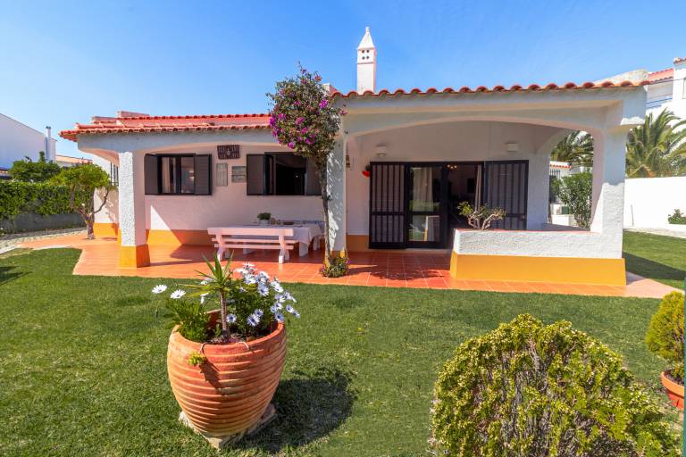 Villa with terrace, private pool & barbecue — photo 2