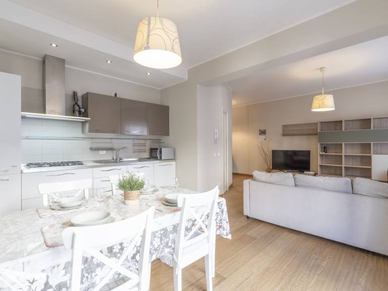 Holiday apartment with 2 rooms for 6 persons — photo 3