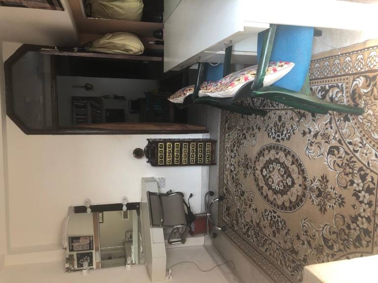 Apartment Sainik Farm