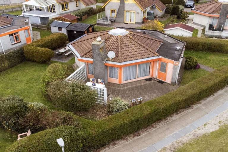 Bungalow  Den Helder
