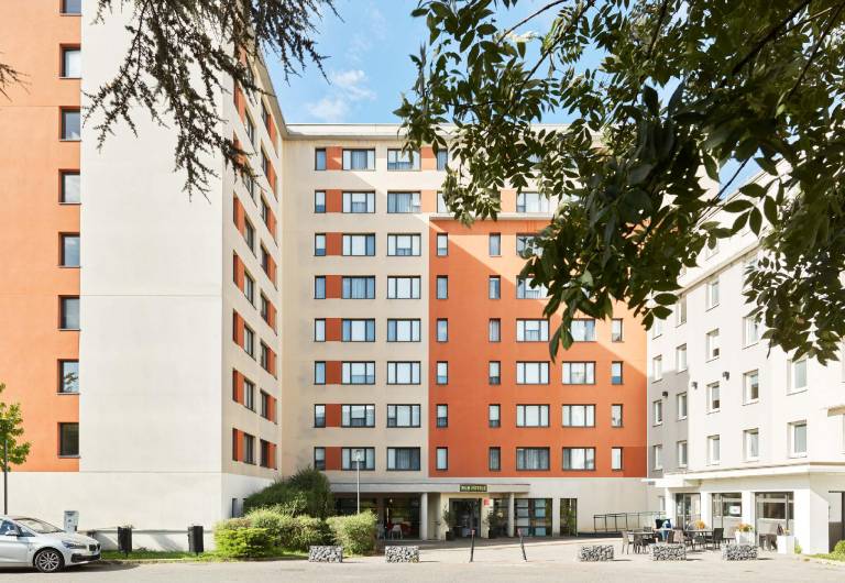 B&B HOME Vélizy in Meudon