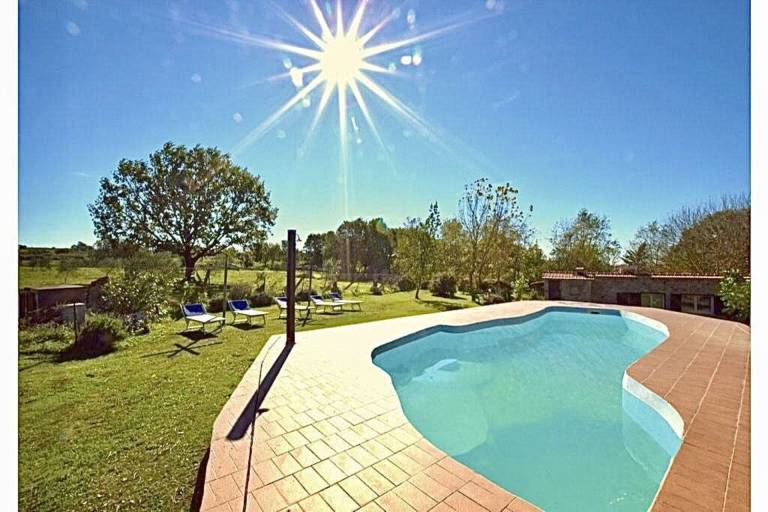 Villa with private pool & BBQ in Pitigliano