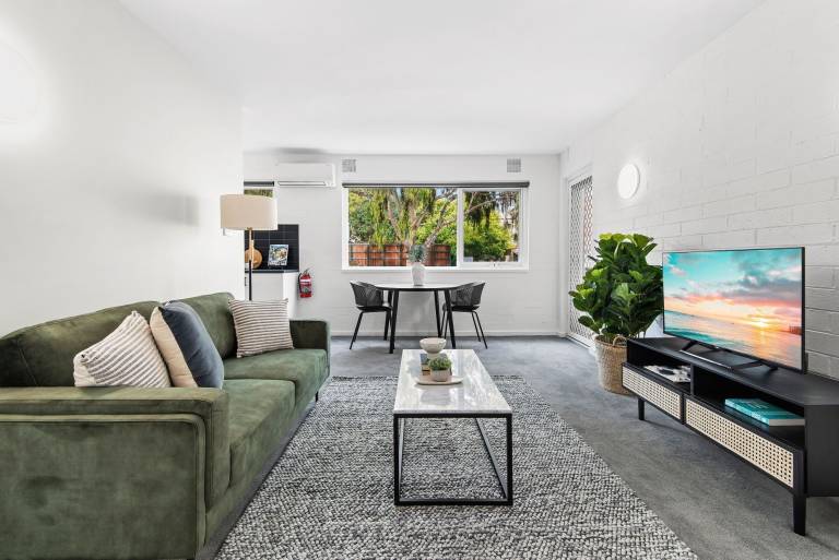 Apartment  Brunswick
