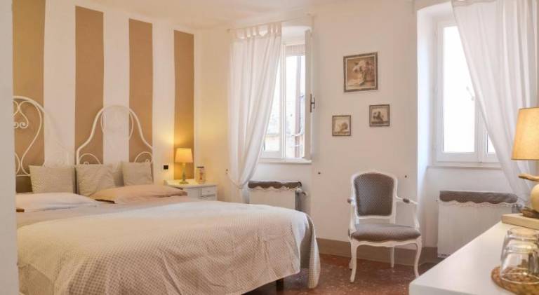 DEMIVIE GUESTHOUSE — photo 2