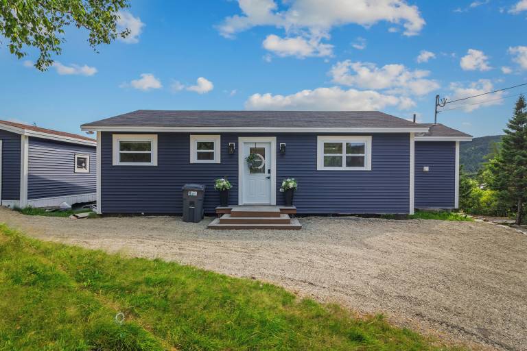 Cabin Cape Broyle
