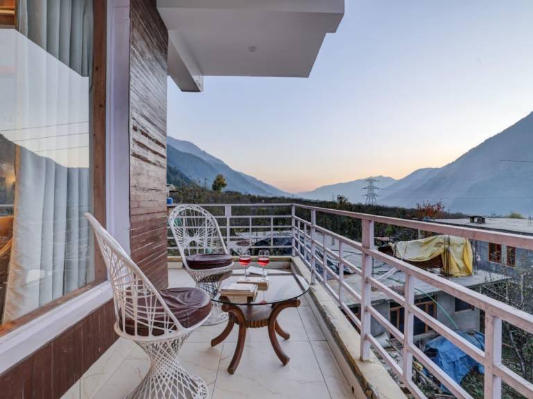 Omavya Hotel Manali — photo 2