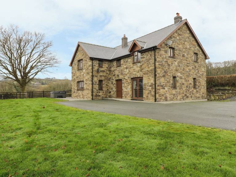 Cottage  Llanidloes