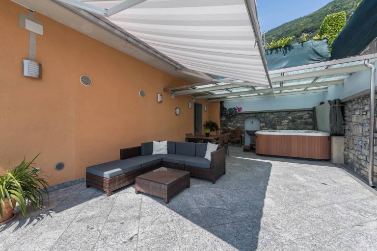 Villa Golfo di Venere with Lake View, Pool & Wi-Fi — photo 5
