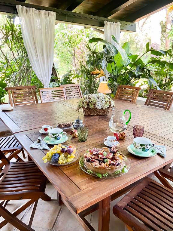 Child-friendly charming villa with terrace, barbeque & yard | Panoramic view | Beach nearby | Perfect for remote work | Dogs allowed — photo 3