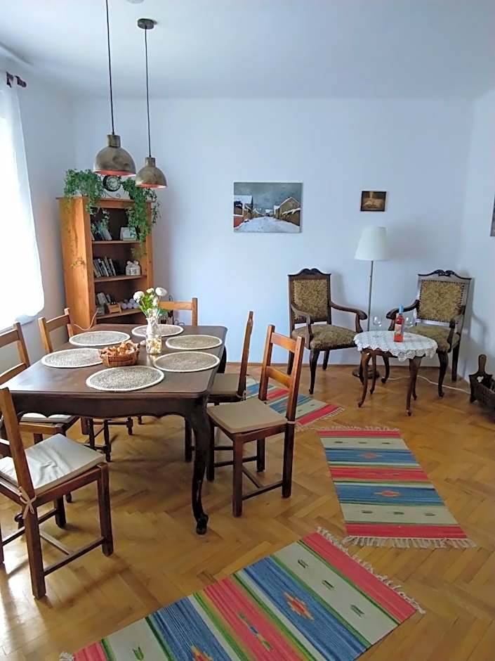 Apartman Tahitótfalu